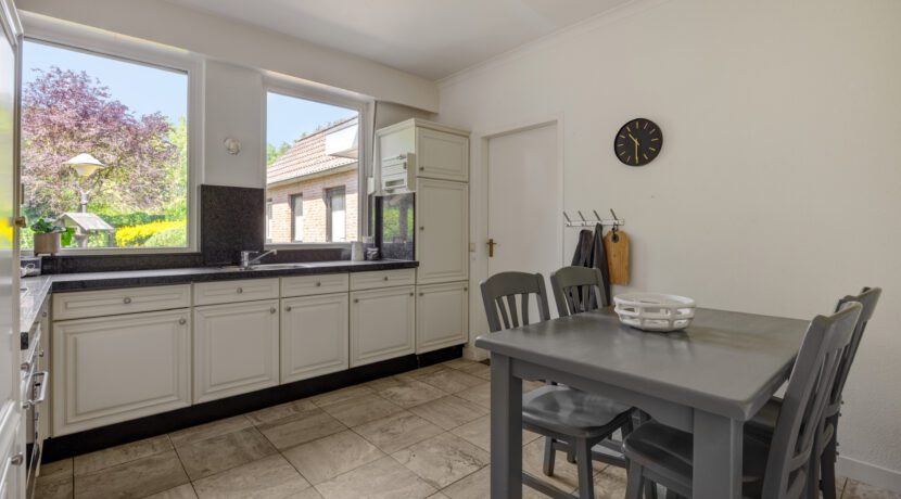 Deken van der Cammenweg 48, Heesch-25