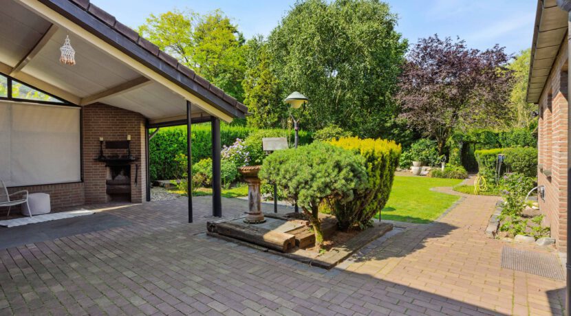 Deken van der Cammenweg 48, Heesch-45
