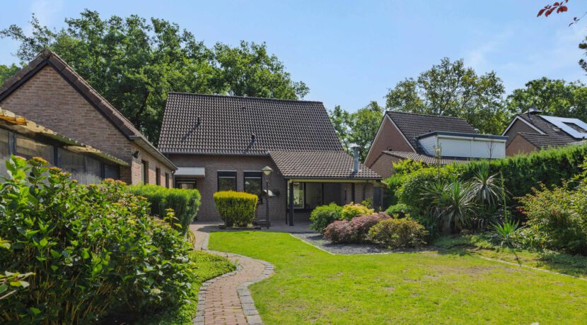 Deken van der Cammenweg 48, Heesch-51