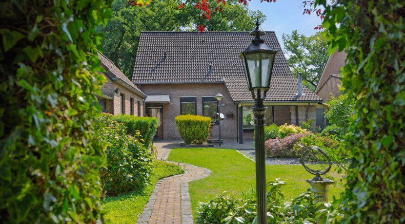 Deken van der Cammenweg 48, Heesch-52