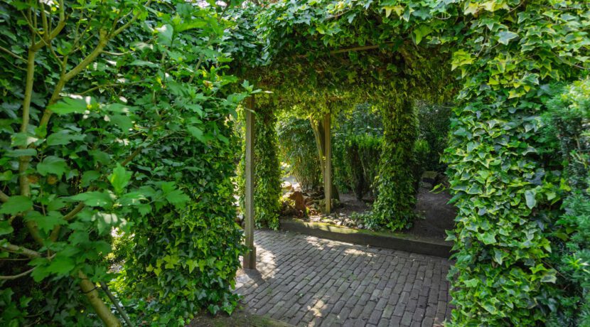 Deken van der Cammenweg 48, Heesch-53