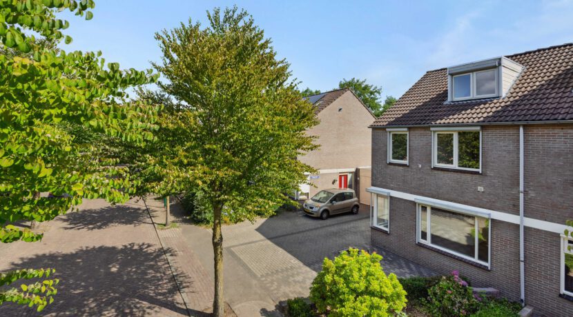 De Sikkel 16, Heesch-10