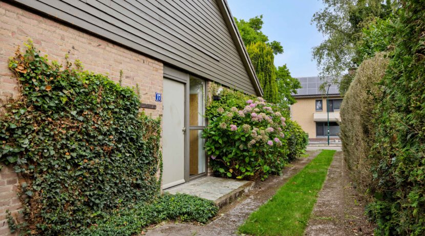 Asterstraat 17, Heesch-11