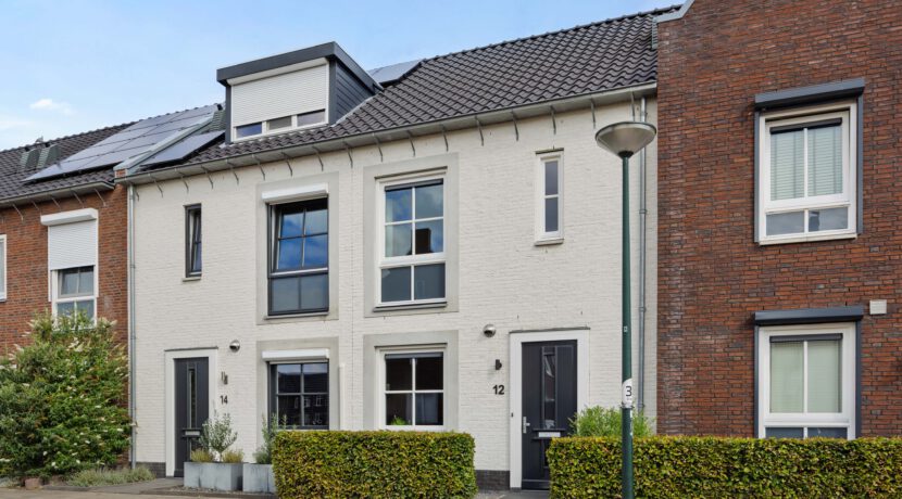 Parelgras 12, Heesch-04