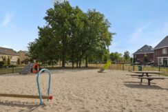 Parelgras 12, Heesch-46