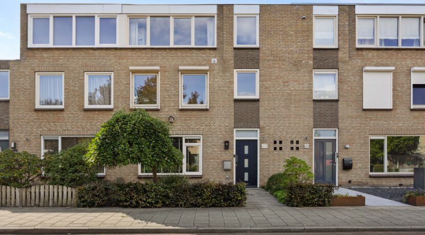 Bachlaan 24, Heesch-02