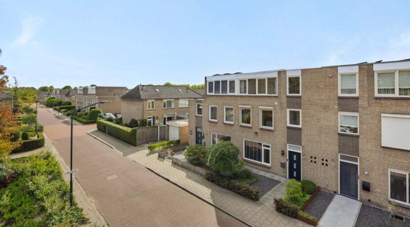 Bachlaan 24, Heesch-06