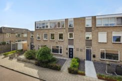 Bachlaan 24, Heesch-07