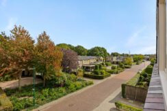 Bachlaan 24, Heesch-48