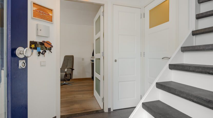 De Rogge 6, Heesch-12