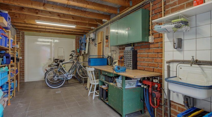 De Rogge 6, Heesch-44
