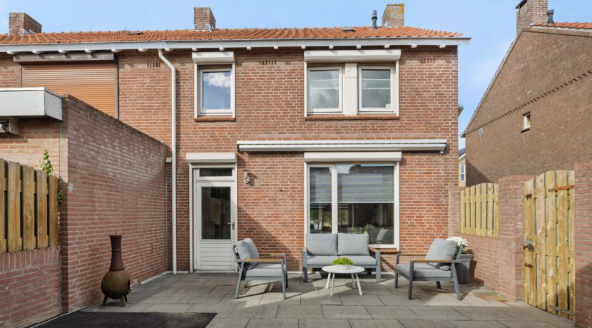 Kapelaan Nausstraat 23, Oss-45