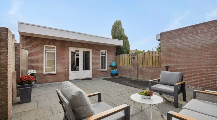 Kapelaan Nausstraat 23, Oss-48