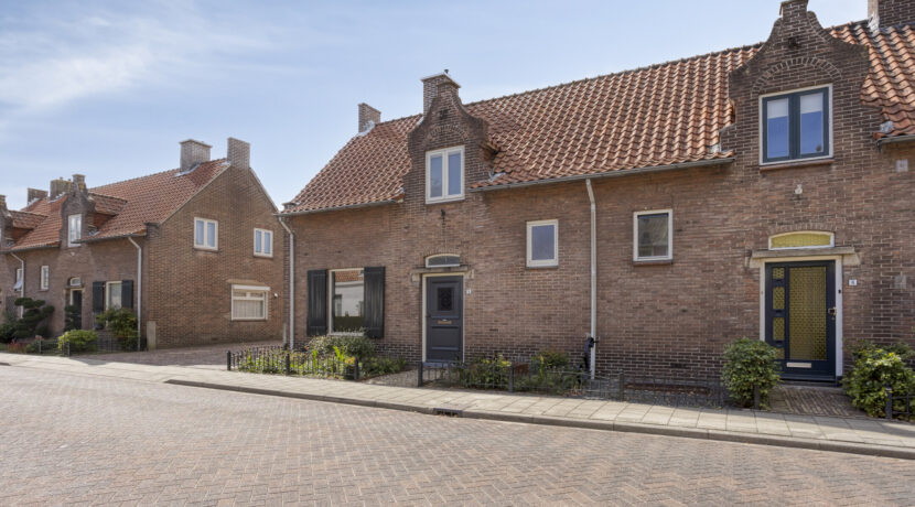 Kerkstraat85384kbHeesch-03