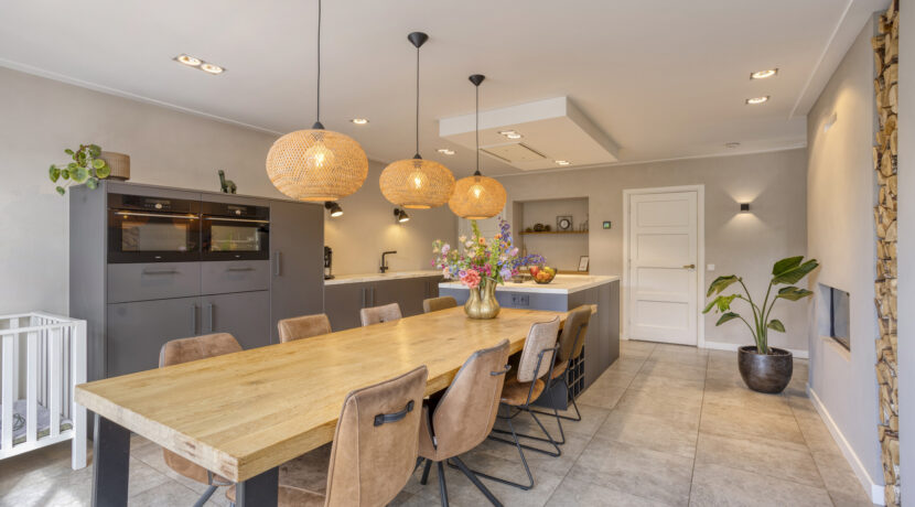 Kerkstraat85384kbHeesch-18