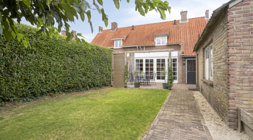 Kerkstraat85384kbHeesch-58