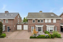 Gagel 8, Geffen-10