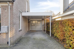 Hoppad105386geGeffen-05