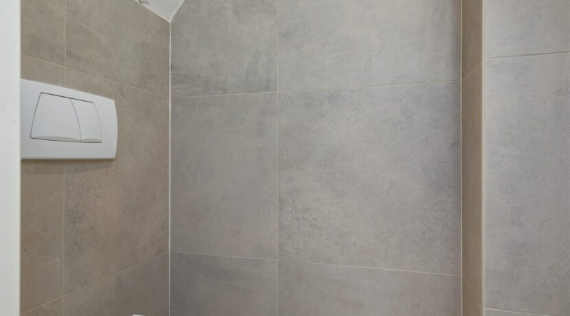 Klokbeker 43, Heesch-12