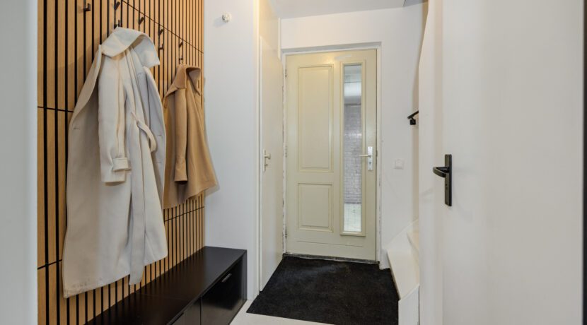 Klokbeker 43, Heesch-13