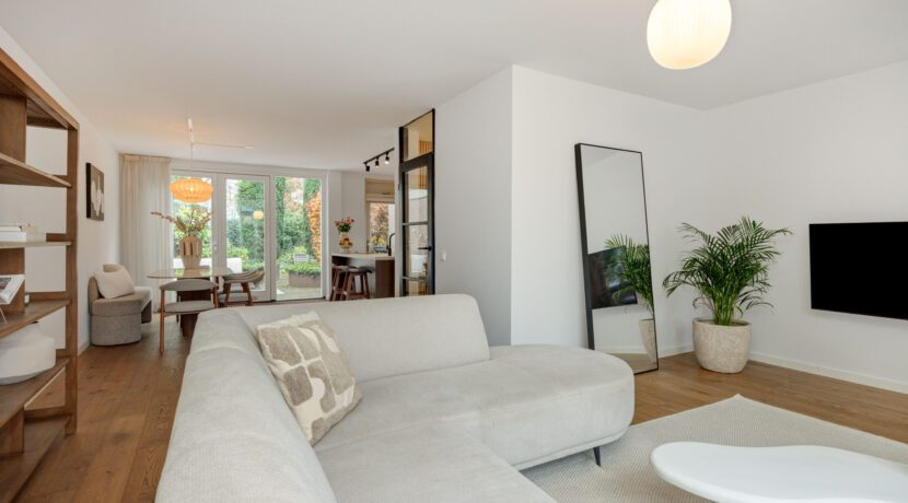 Klokbeker 43, Heesch-17