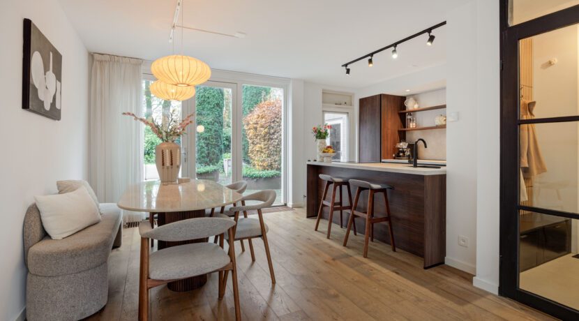 Klokbeker 43, Heesch-21