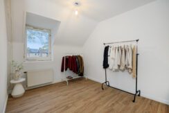 Klokbeker 43, Heesch-32