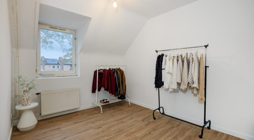 Klokbeker 43, Heesch-32