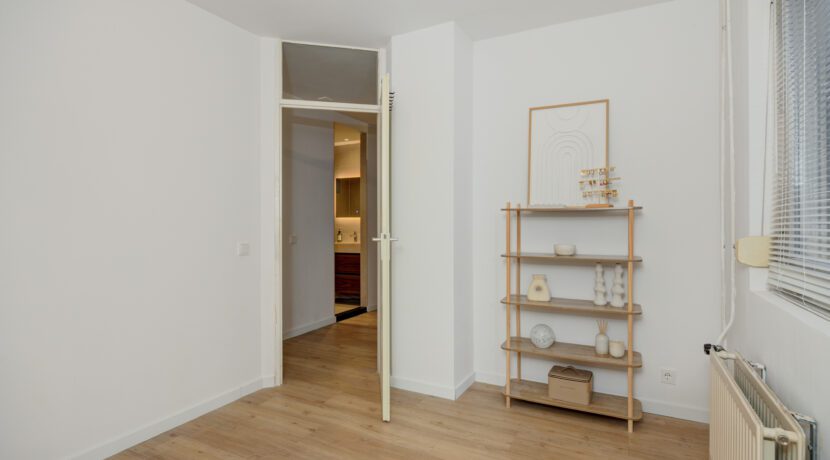 Klokbeker 43, Heesch-34