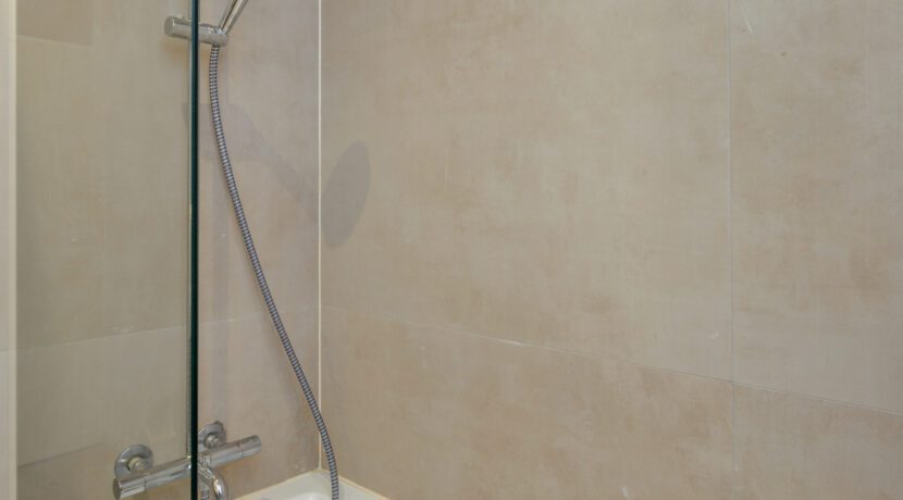 Klokbeker 43, Heesch-38