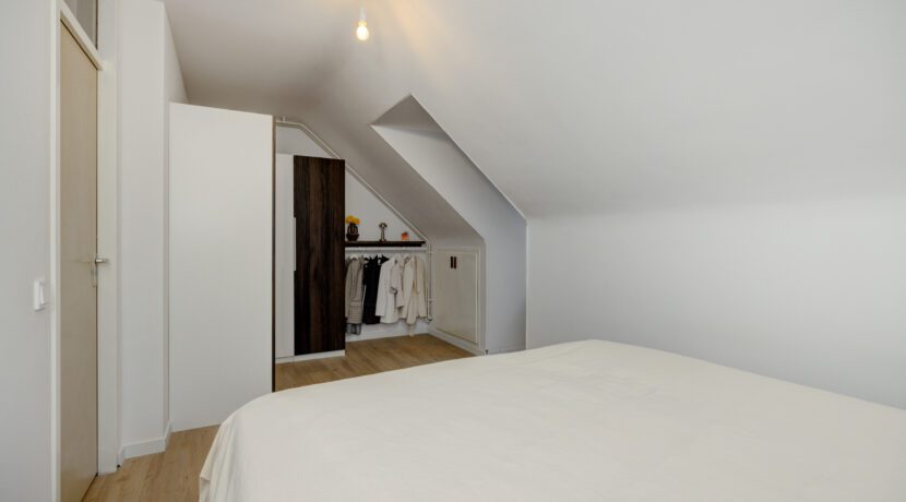 Klokbeker 43, Heesch-41