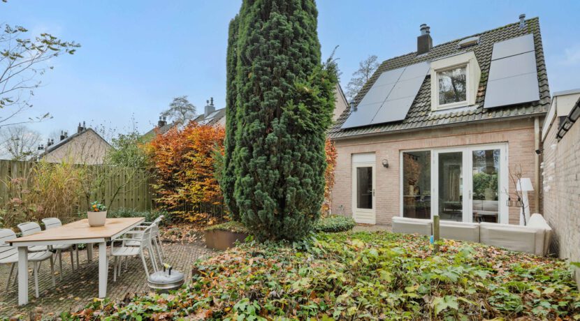 Klokbeker 43, Heesch-51