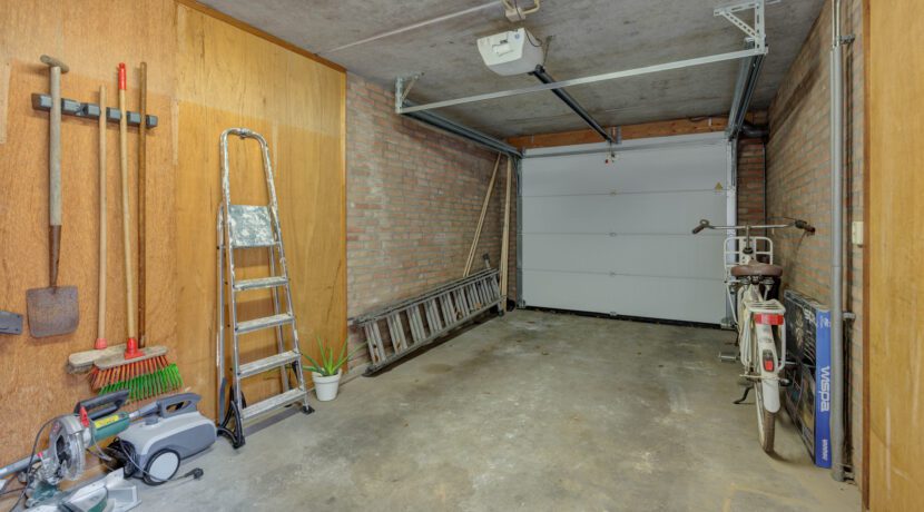 Klokbeker 43, Heesch-54