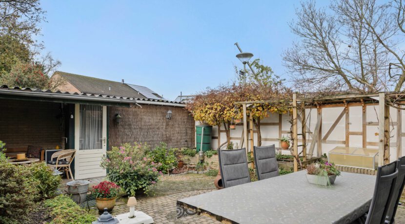 Vilderdijk 72, Oss-45