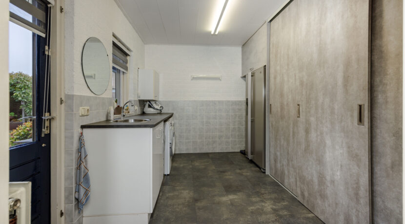 Leliestraat 8, Heesch-28