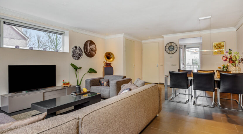 Biezenloop 27, Heesch (17)