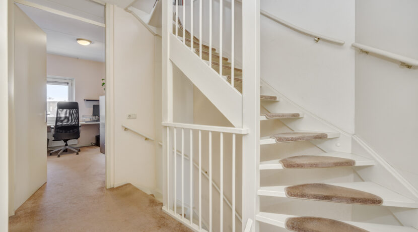 Biezenloop 27, Heesch (28)