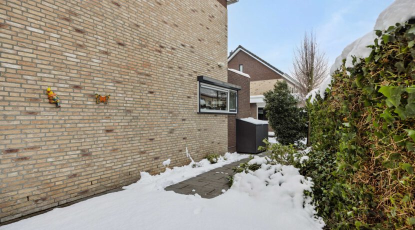 Biezenloop 27, Heesch (43)