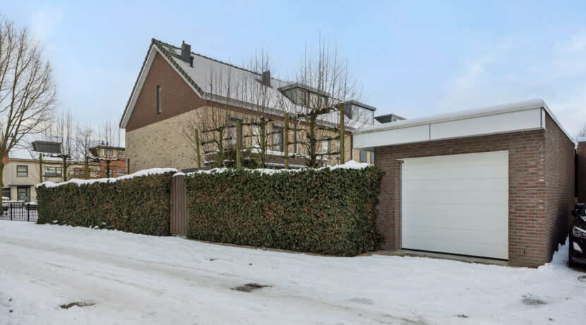 Biezenloop 27, Heesch (44)