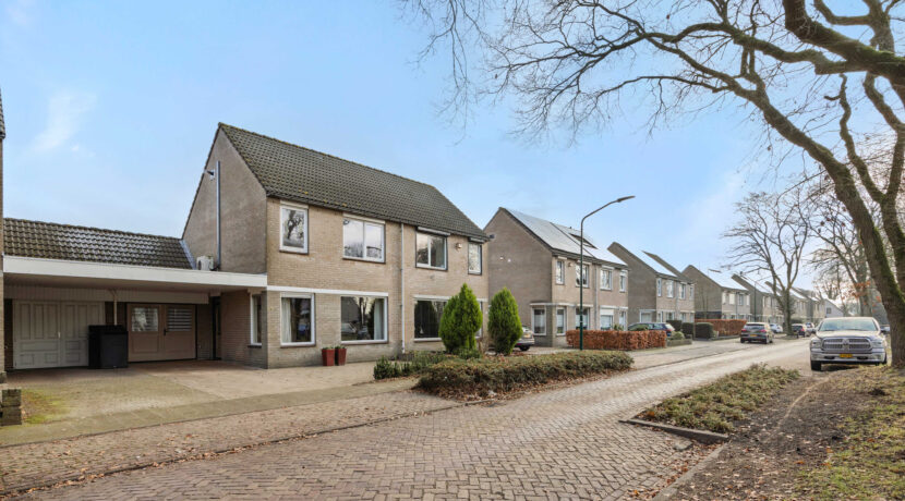 De Klaver 29, Heesch-02