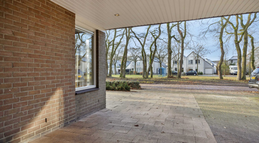 De Klaver 29, Heesch-11