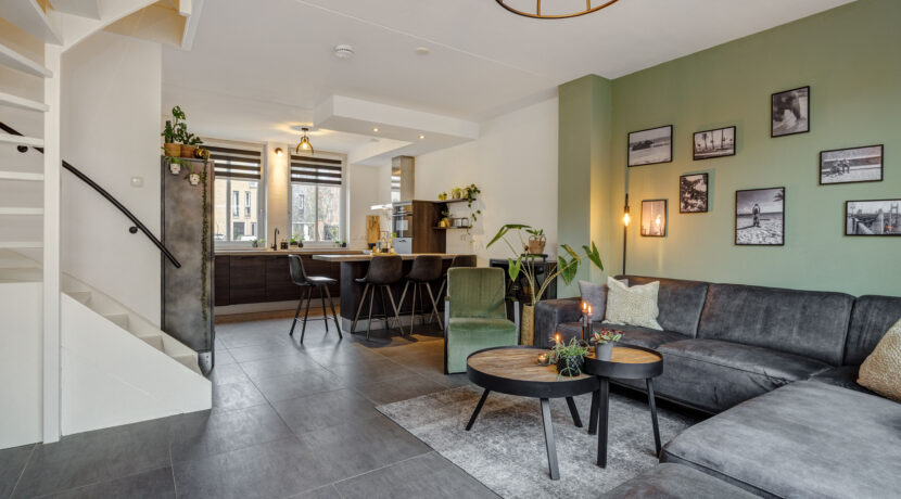 Elzenseloop 62, Heesch-17