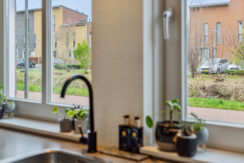 Elzenseloop 62, Heesch-22