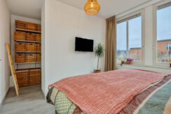 Elzenseloop 62, Heesch-24