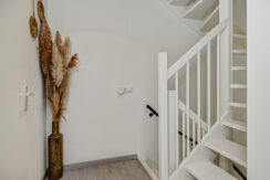 Elzenseloop 62, Heesch-28