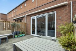 Elzenseloop 62, Heesch-42