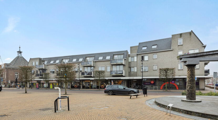 't Dorp 81A, Heesch-01