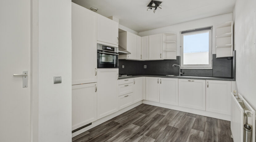 't Dorp 81A, Heesch-19