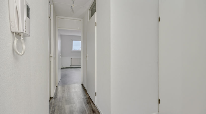 't Dorp 81A, Heesch-23