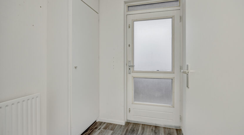 't Dorp 81A, Heesch-24